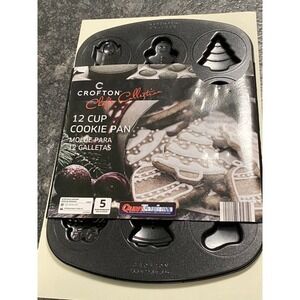 Crofton Chef's Christmas Collection Pan